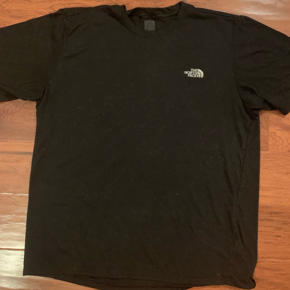 North Face t-shirt - Picture 3 of 3